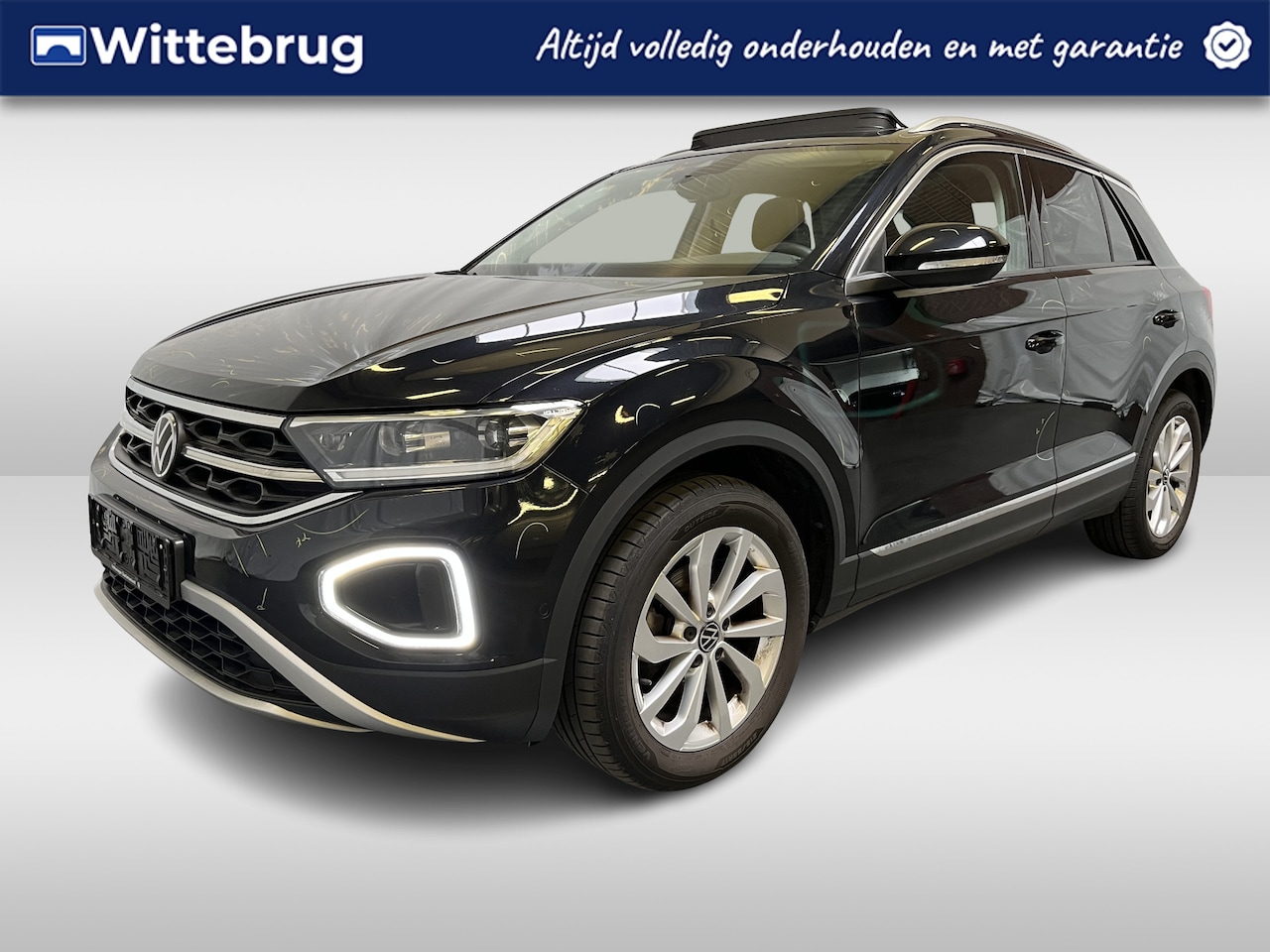 Volkswagen T-Roc - 1.5 TSI Style / AUTOMAAT/ PANO/ PARK. SENSOREN/ RIJ-MODI/ ADAPT. CRUISE/ STOEL VERWARM/ MA - AutoWereld.nl