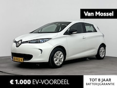 Renault Zoe - R90 Life 41 kWh | Incl. Koopaccu | PDC Achter | Licht- & Regensensor | Full-Map Navigatie