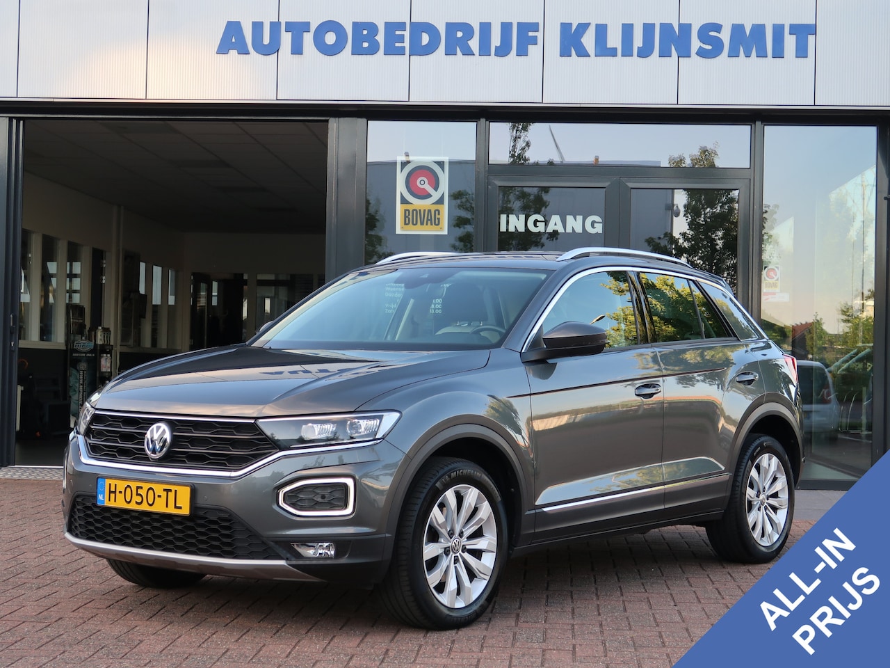 Volkswagen T-Roc - 1.5 TSI Sport Executive | Virtual Cockpit | Led | - AutoWereld.nl