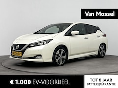 Nissan LEAF - Tekna 40 kWh 150PK | Navigatie | Half-Leder | 360 Graden Camera | Stoel- en Stuurverwarmin