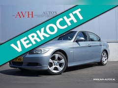 BMW 3-serie - 318i High Executive