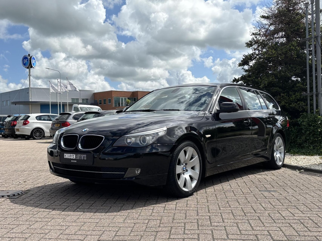 BMW 5-serie Touring - 520i Corporate Lease 520i Corporate Lease, Navi, Leer, Xenon! - AutoWereld.nl