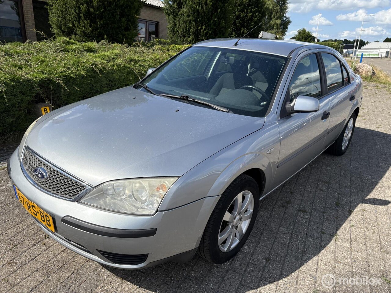 Ford Mondeo - 1.8-16V Ambiente 1.8-16V Ambiente - AutoWereld.nl