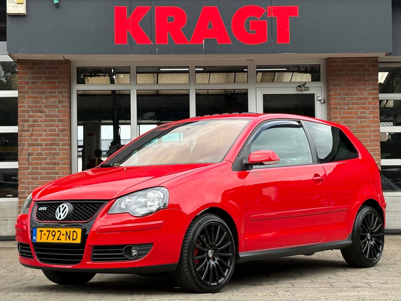 Volkswagen Polo - GTI 1.8 TURBO 200 pk - 3drs - D-riem vv - zeer snel! - AutoWereld.nl