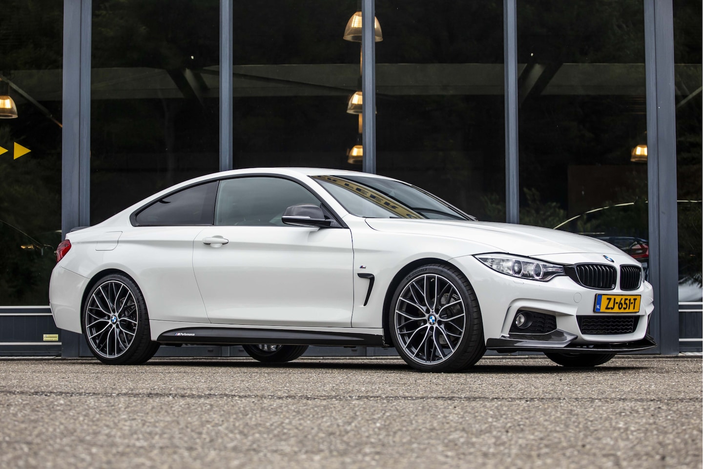 BMW 4-serie Coupé - 420i Executive 420i Executive - AutoWereld.nl