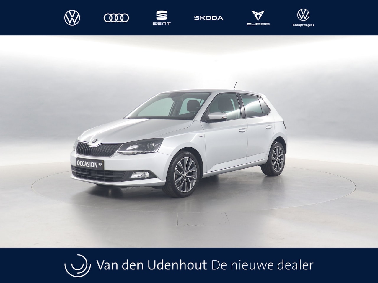 Skoda Fabia - 1.0 TSI 90pk Drive / Navigatie / Parkeersensoren - AutoWereld.nl