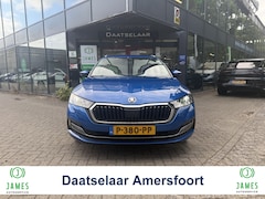 Skoda Octavia Combi - 1.5 e-TSI Business Edition Navi Camera Haak