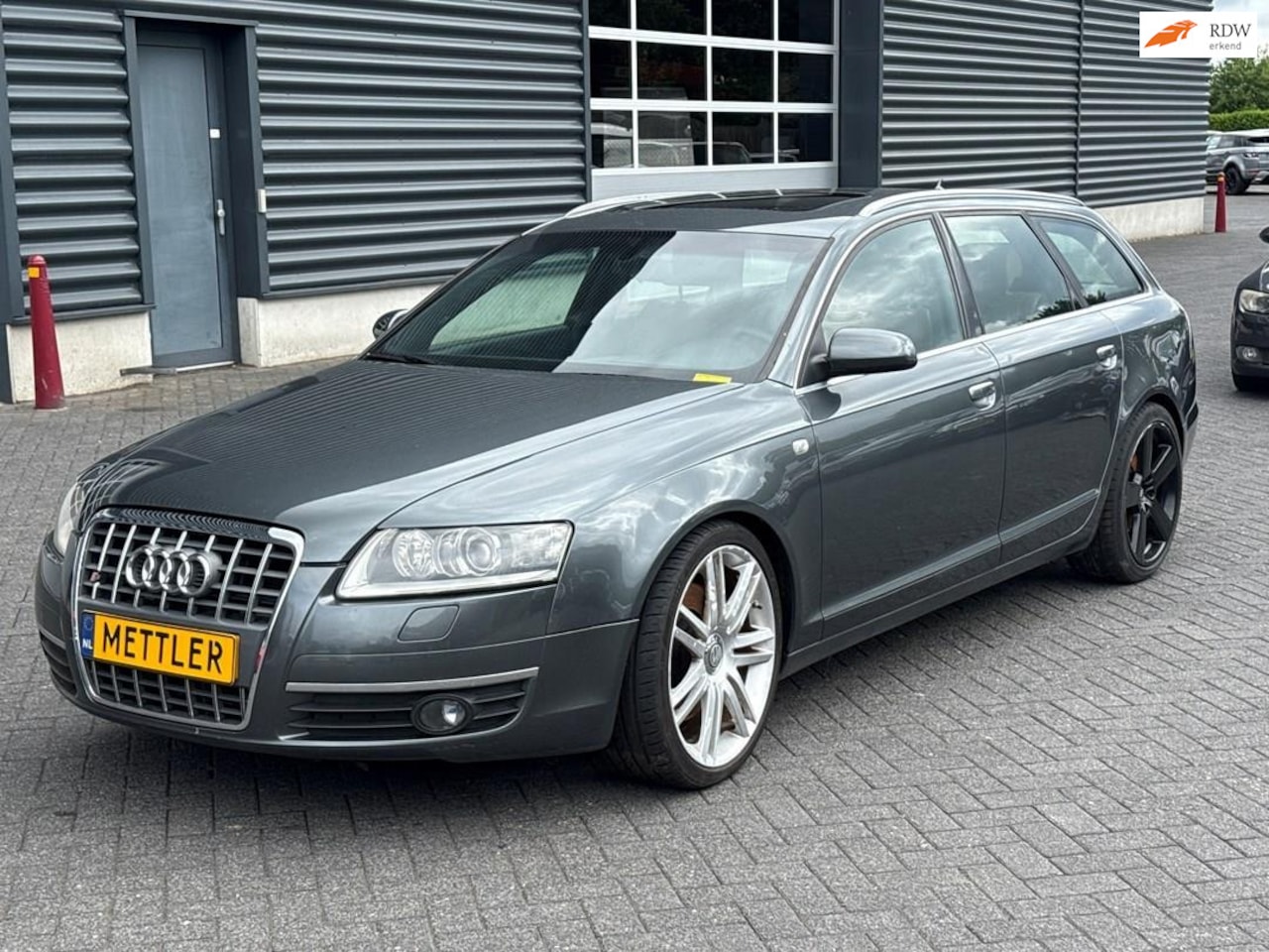 Audi A6 Avant - 3.2 FSI quattro Pro Line 3.2 FSI quattro Pro Line, MOTORSCHADE - AutoWereld.nl