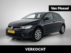 Volkswagen Polo - 1.0 TSI Life 95 PK | Navigatie | Camera | Parkeersensoren | Stoelverwarming | Keyless | Ad