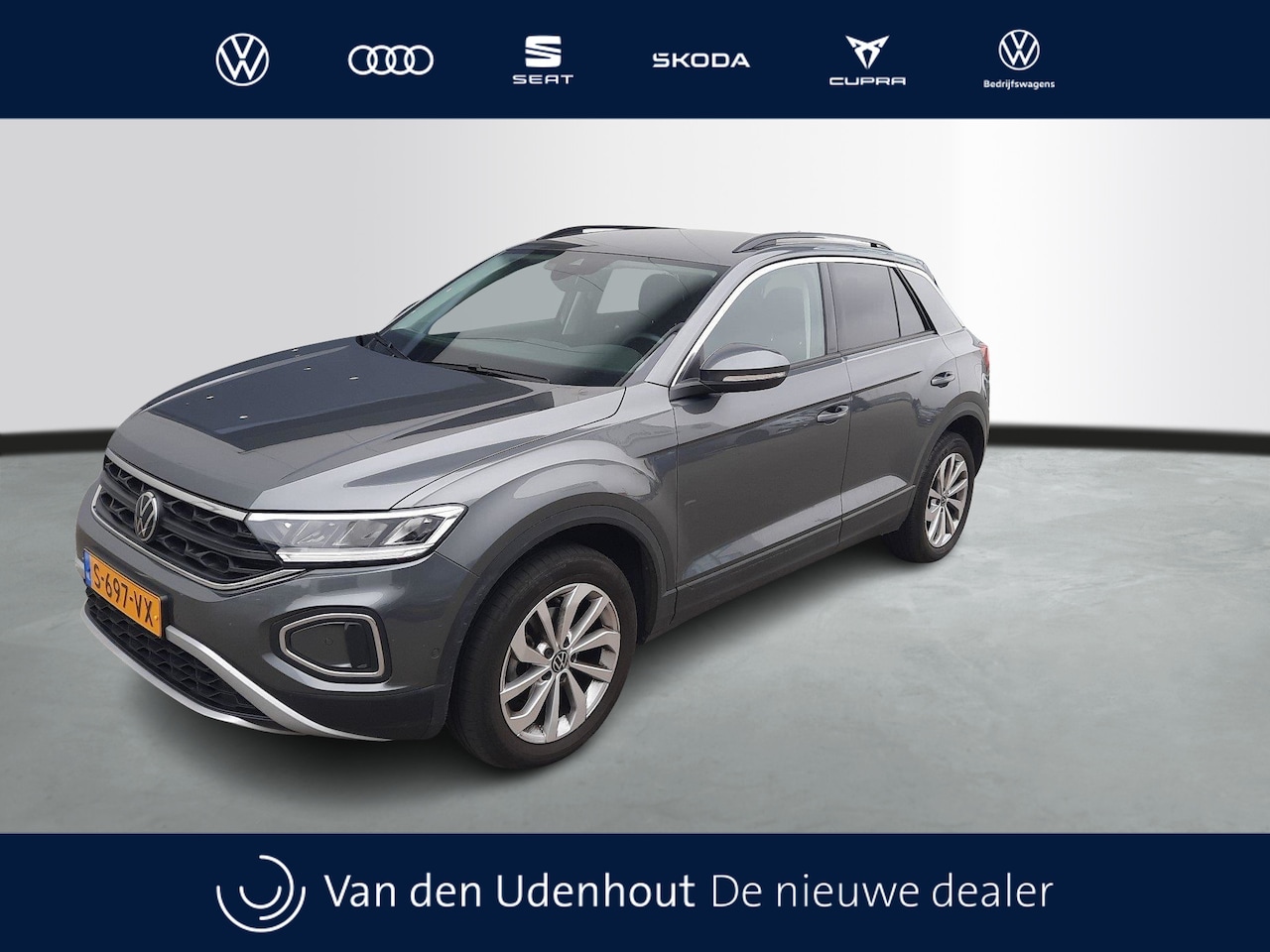 Volkswagen T-Roc - 1.5 TSI Automaat Life Business | Binnenkort beschikbaar| - AutoWereld.nl