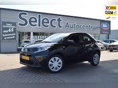 Toyota Aygo X - 1.0 VVT-i MT Play|CAMERA|ADAPT.CRUISE|CARPLAY-NAVI|AIRCO