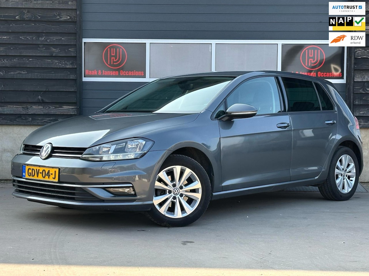 Volkswagen Golf - 1.0 TSI Comfortline - Cruise - Camera - AutoWereld.nl