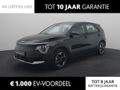 Kia Niro EV - Light Edition 64.8 kWh | Navigatie | Climate Control | Lm velgen | Parkeersensoren | Camer