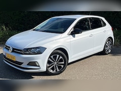 Volkswagen Polo - 1.0 TSI Comfortline Business l Clima l PDC l