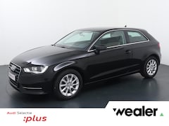 Audi A3 Sportback - 1.2 TFSI Attraction Pro Line | Automaat | Multifunctioneel stuurwiel | Spraakbediening | S