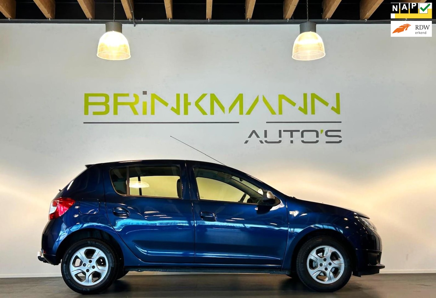 Dacia Sandero - 0.9 TCe 10th Anniversary - Airco - Tr.Haak - APK '8-26. - AutoWereld.nl
