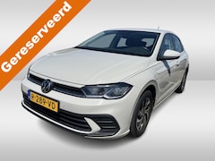 Volkswagen Polo - 1.0 TSI Life Parkeersensoren / Airco / Navigatie by App-connect / Licht % Zicht / LM Velge