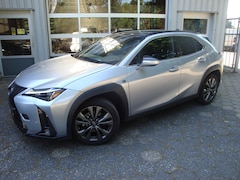 Lexus UX - 250h F Sport Design
