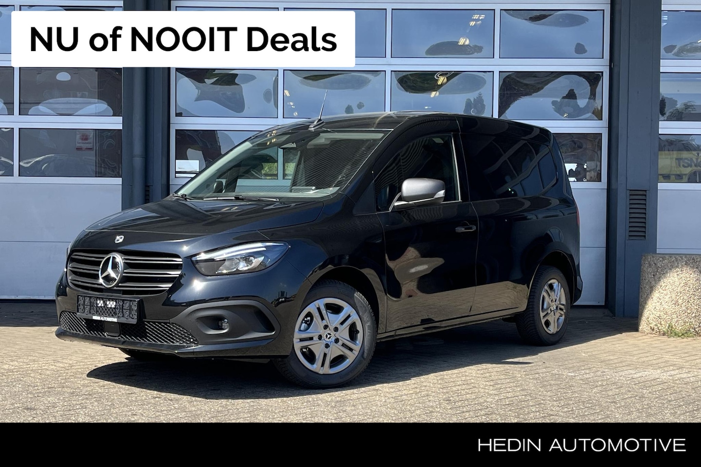 Mercedes-Benz Citan - 112 L1 Automaat Pro | BPM Vrij | Trekhaak | Navigatie Plus Pakket | Licht Pakket | Zitcomf - AutoWereld.nl