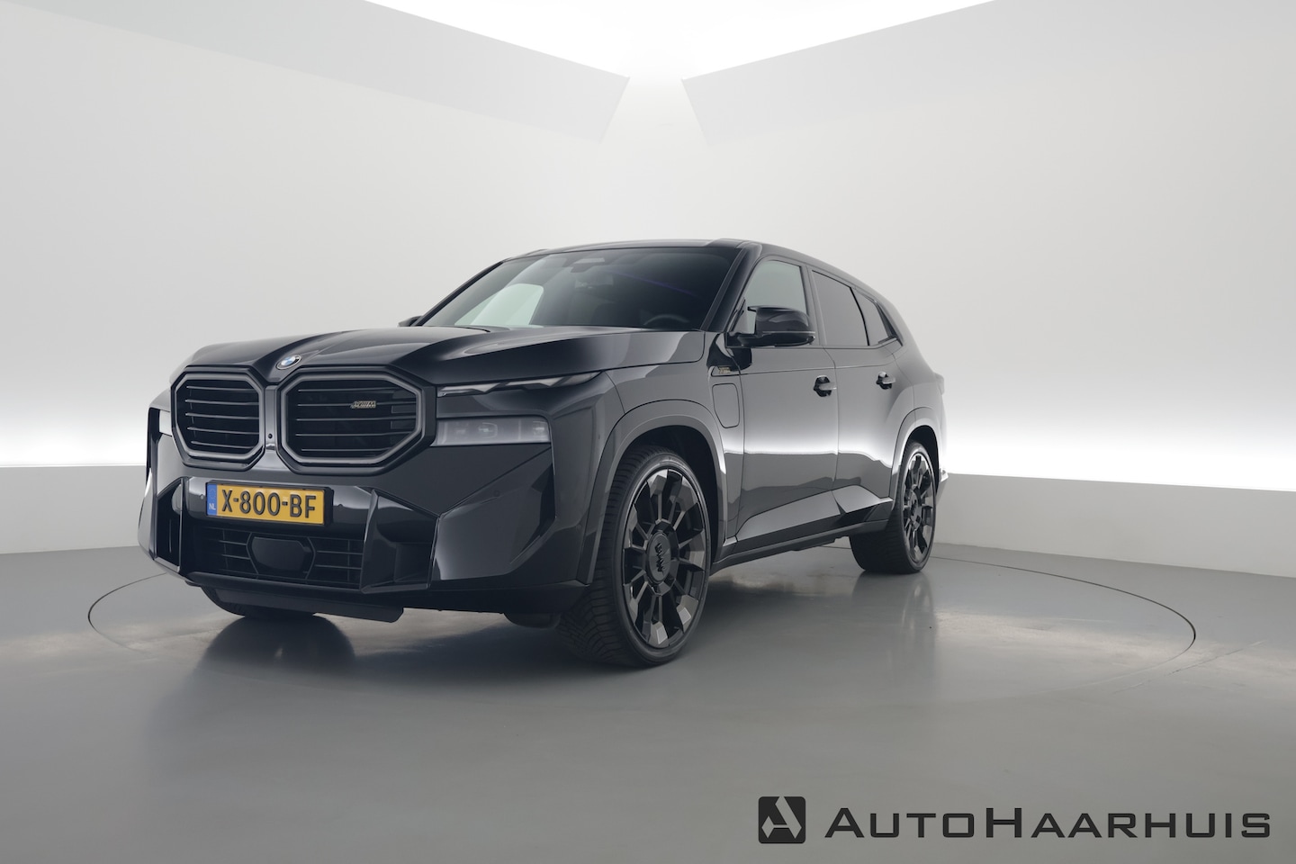 BMW XM - PHEV 30 kWh | V8 | Driving Assistant Pro | Bowers & Wilkins | 23'' | Stoelventilatie | Sof - AutoWereld.nl