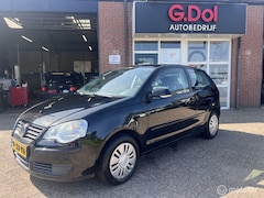 Volkswagen Polo - 1.4-16V Optive