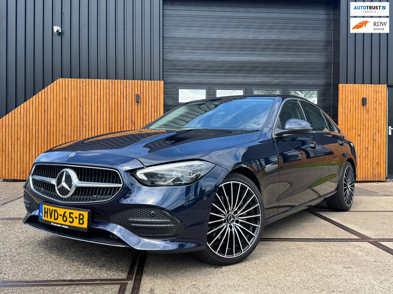Mercedes-Benz C-klasse - 200 AMG line Cruise Clima Navi Sfeervelichting Camera - AutoWereld.nl