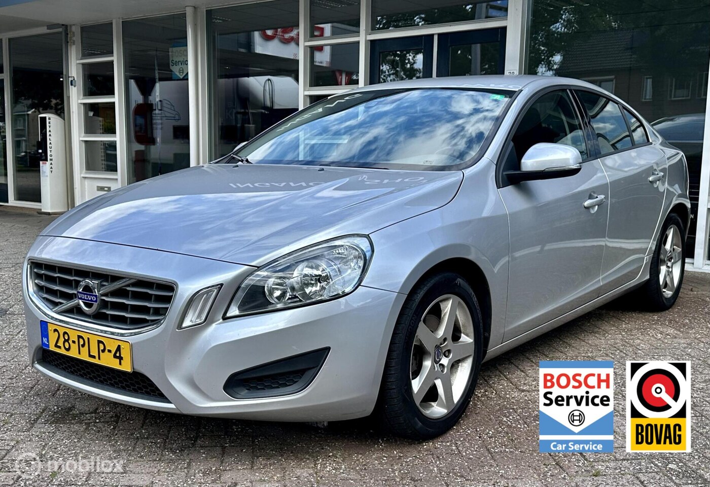 Volvo S60 - 1.6 T3 Momentum Navi, Bluetooth, Pdc, LM.. - AutoWereld.nl