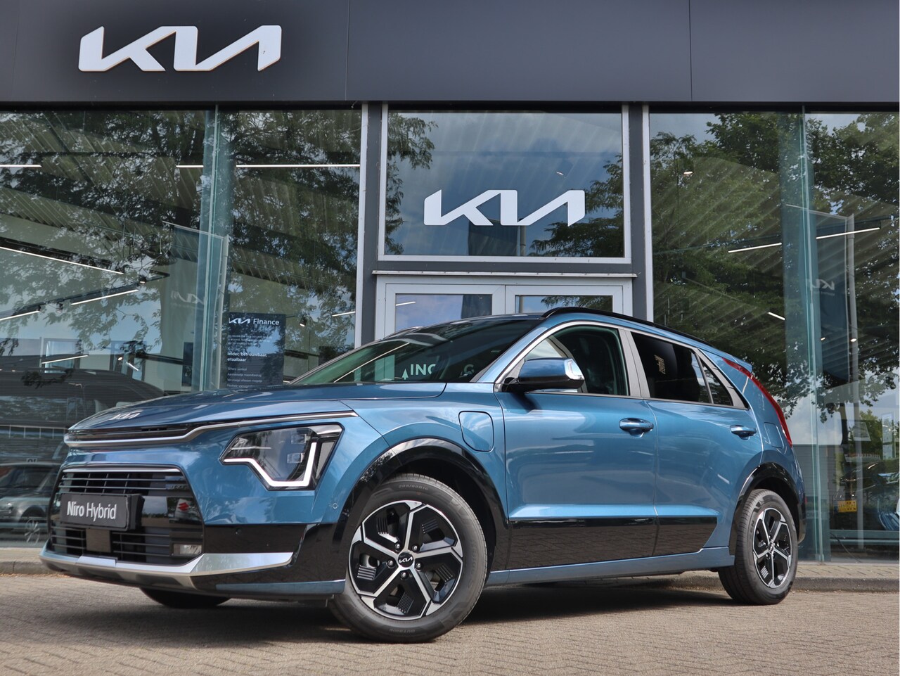 Kia Niro - 1.6 GDi PHEV ExecutiveLine | Navigatie | Camera | Climate Control | Tot 10 jaar Kia-Garant - AutoWereld.nl