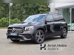 Mercedes-Benz GLB - 200 AMG Sfeerverlichting, Camera, Carplay, Stoelverwarming