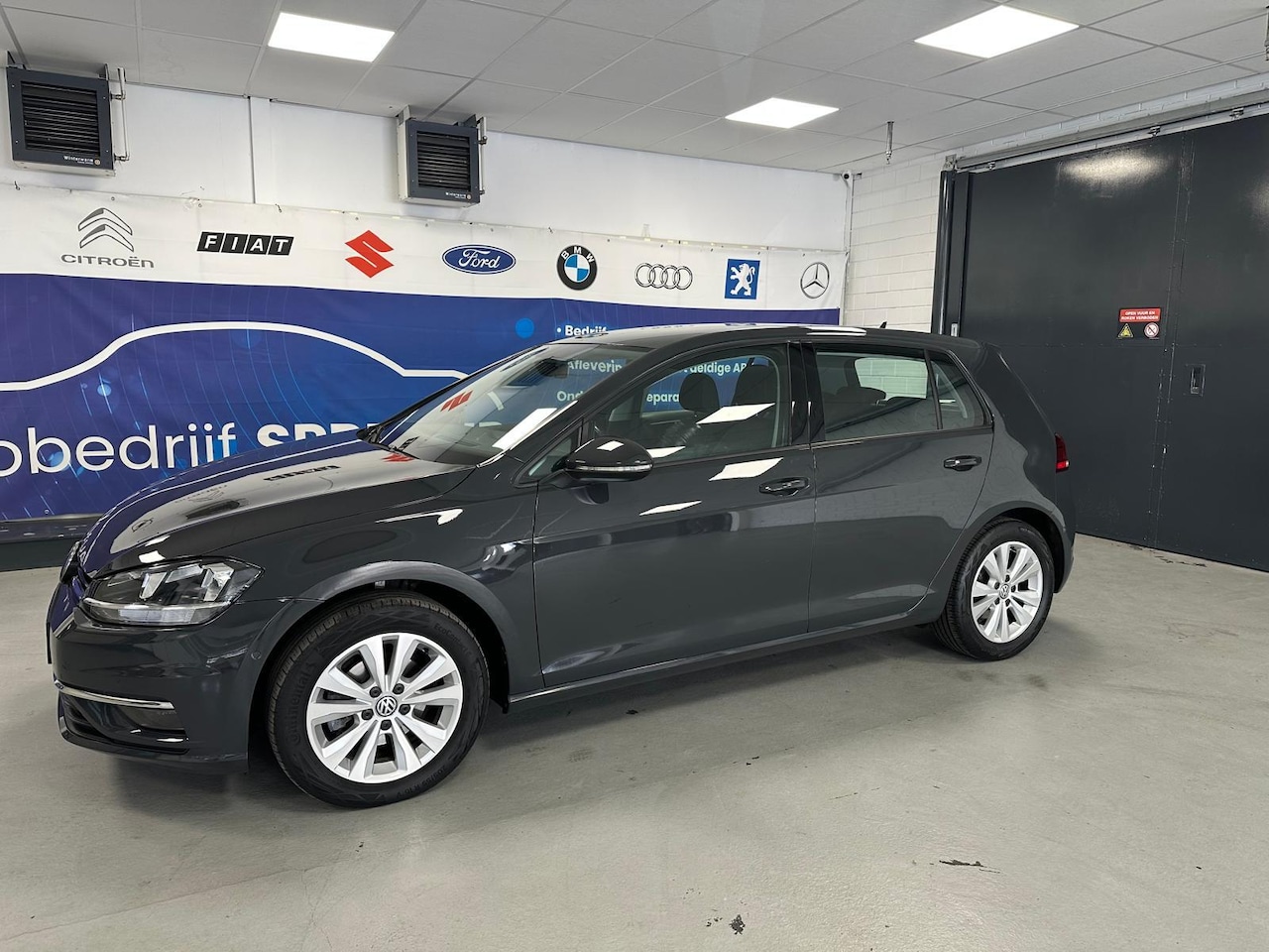 Volkswagen Golf - 1.0 TSI Comfortline CRUISE/AIRCO/PDC - AutoWereld.nl