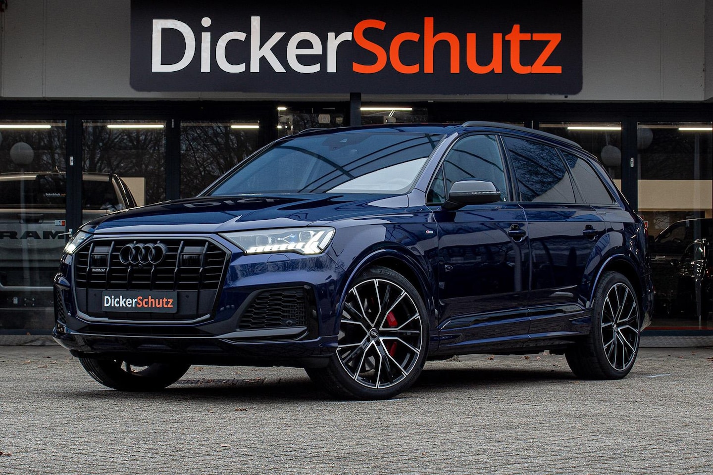 Audi Q7 - 60 TFSI e quattro Competition | Pano | Trekhaak | S Sportstoelen - AutoWereld.nl