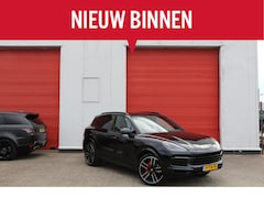 Porsche Cayenne - 3.0 340pk Trekhaak | All black | 22 inch