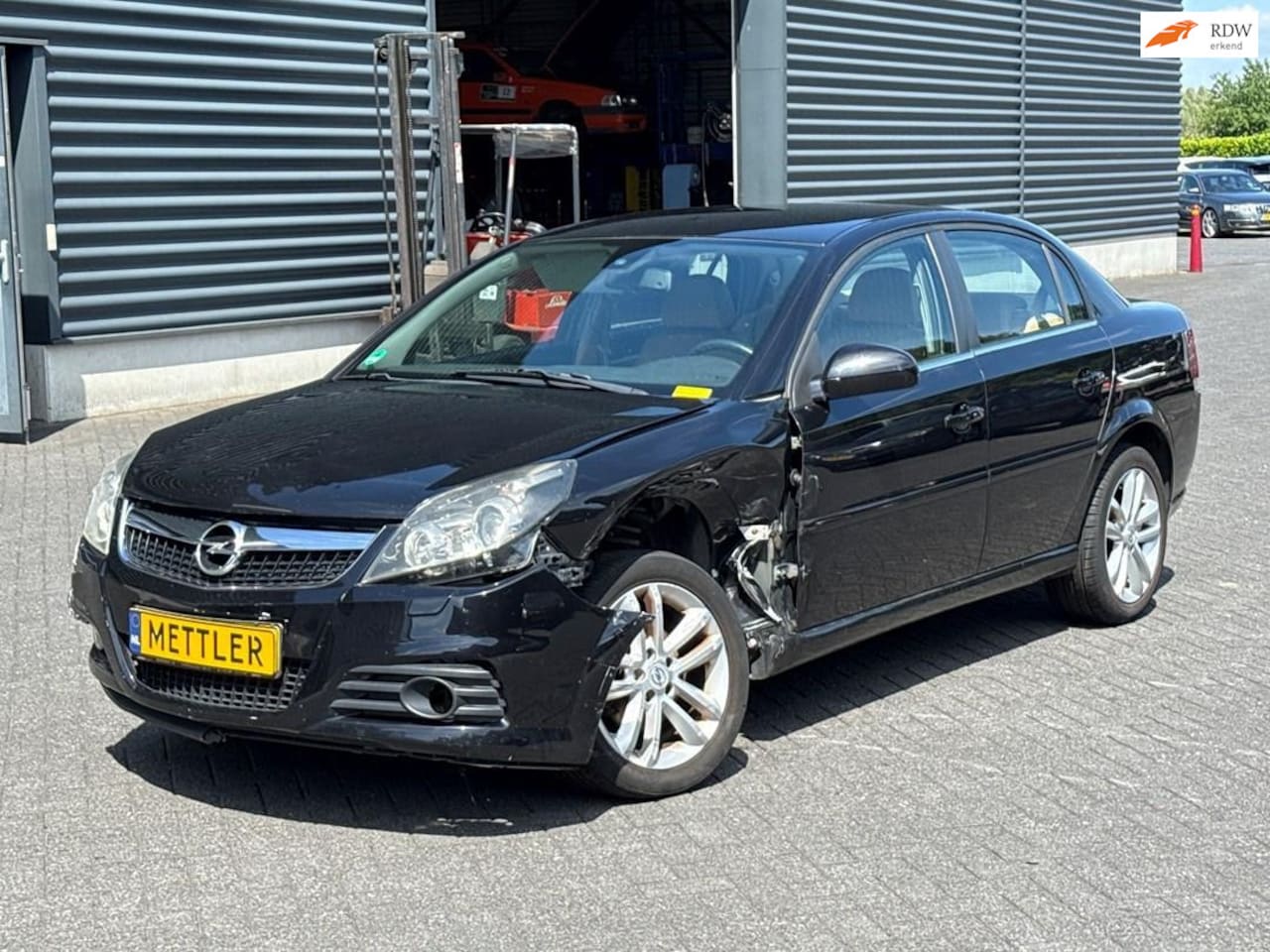 Opel Vectra - .2 16V Sedan 4Dr Benzine 2.198cc 108kW (147pk) - AutoWereld.nl