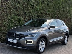 Volkswagen T-Roc - 1.5 TSI Sport Trekhaak Camera