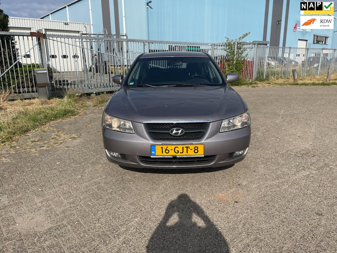 Hyundai Sonata - 2.4 Style AIRCO !!! GAS/BENZ - AutoWereld.nl