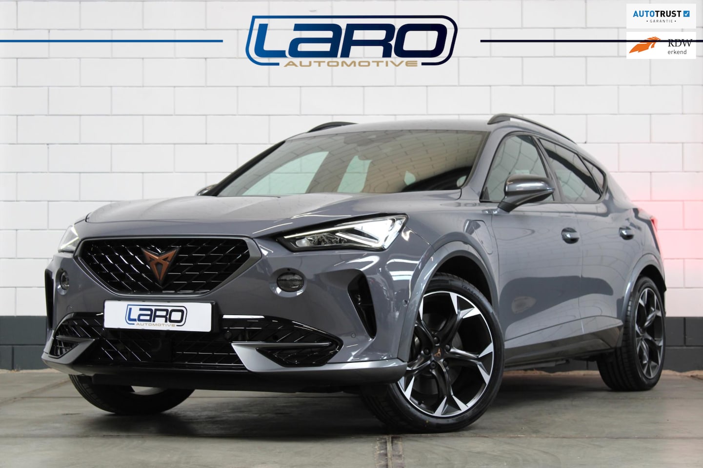 CUPRA Formentor - 1.4 e-Hybrid VZ 245pk | Camera Trekhaak ACC CarPlay Sfeer Winterpakket - AutoWereld.nl