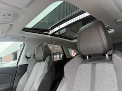 Peugeot 3008 - 1.2 PureTech Blue Lease Premium Avantage | 2E EIGENAAR | 12MND GARANTIE | NAVI | CRUISE |