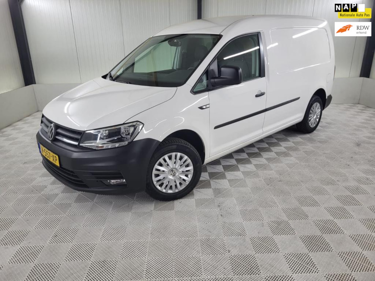 Volkswagen Caddy Maxi - 2.0 TDI L2H1 BMT Highline - AutoWereld.nl