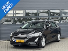 Ford Focus Wagon - 1.0 ECOBOOST HYBRID TREND EDITION BUSINESS I TREKHAAK I ACHTERUITRIJCAMERA I APPLE CARPLAY