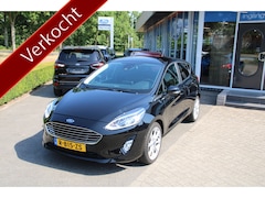 Ford Fiesta - 1.0 EcoBoost 100 PK Titanium NAVIGATIE | CAMERA | TREKHAAK |