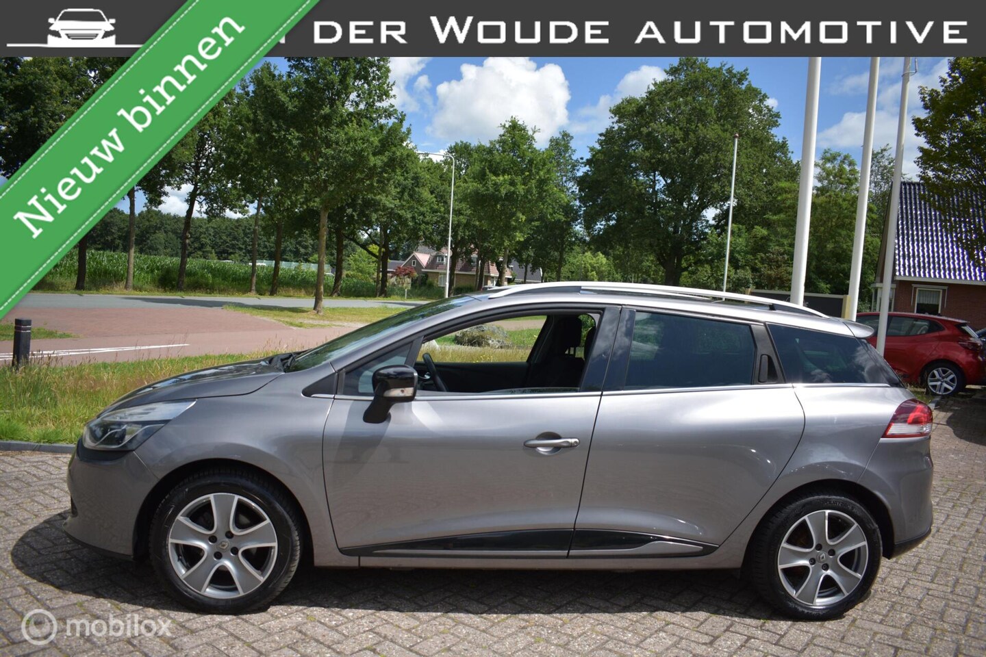 Renault Clio Estate - 0.9 TCe Limited 2016|Airco|Cruise|Navi! - AutoWereld.nl