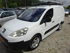 Peugeot Partner - 122 1.6 HDI L1 XT lang airco trekhaak 3 zits