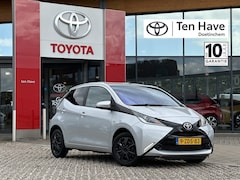 Toyota Aygo - 1.0 VVT-i x-play Handgeschakeld | Buitenspiegels elektrisch bedi