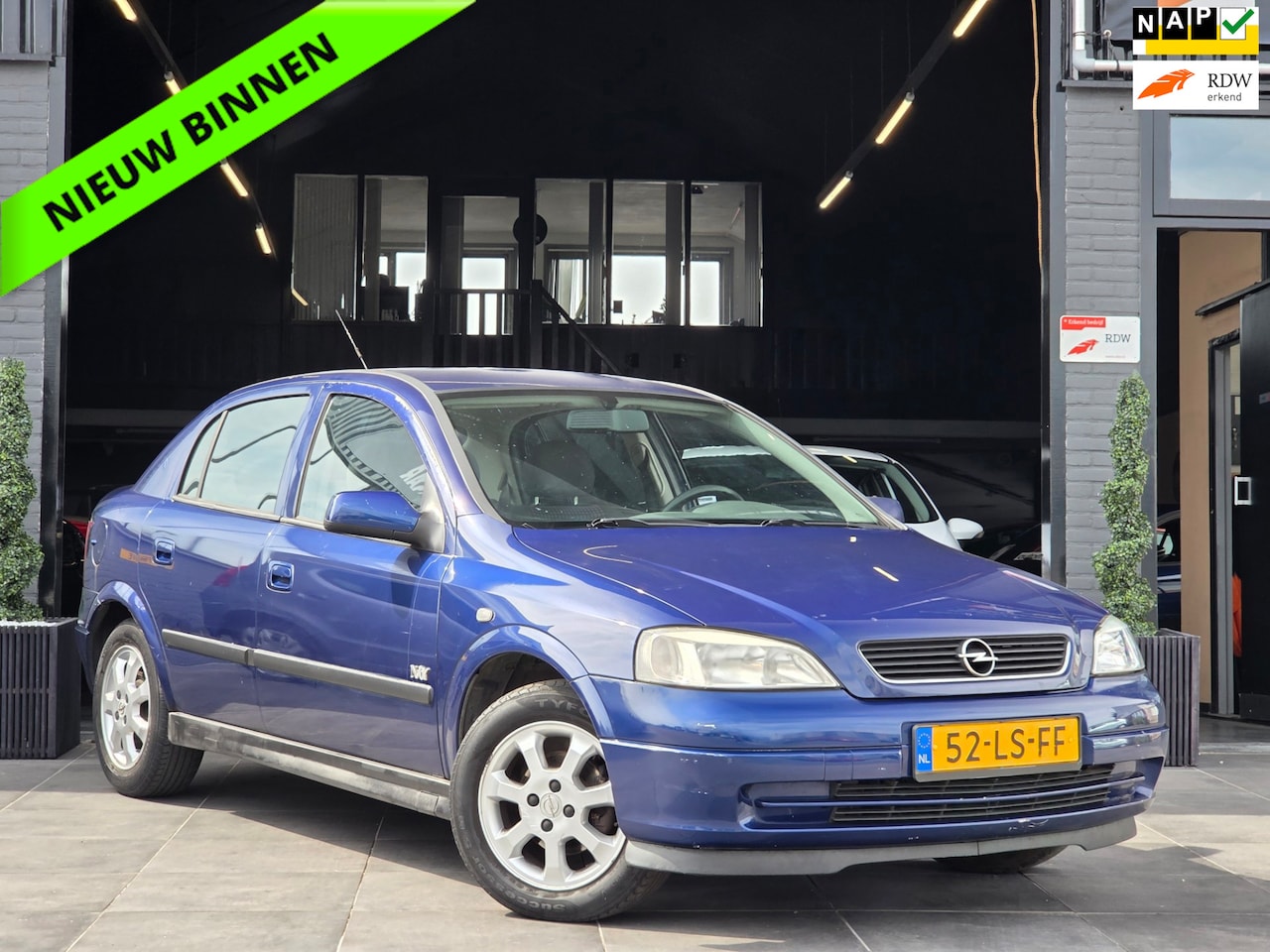 Opel Astra - 1.6 Njoy|Airco|Cruise Control|El Pakket|NAP|APK - AutoWereld.nl