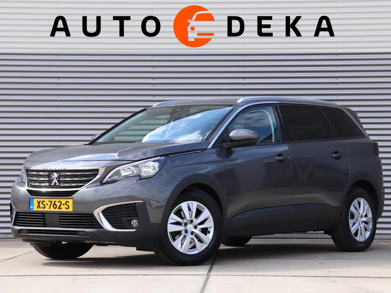 Peugeot 5008 - 1.2 PureTech Blue Lease Executive 7 PERS. *Navigatie*Trekhaak* - AutoWereld.nl