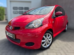 Toyota Aygo - 1.0-12V Comfort AIRCO / CENTR VERGRENDELING / LMV / STAAT OP GOEDE BANDEN / 5-DEURS