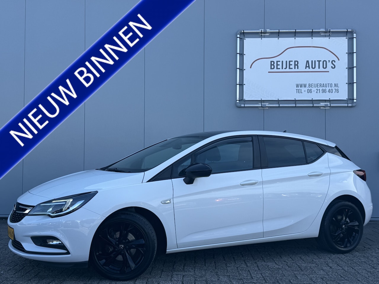 Opel Astra - 1.4 Turbo Black Edition Carplay/Airco/17inch. - AutoWereld.nl