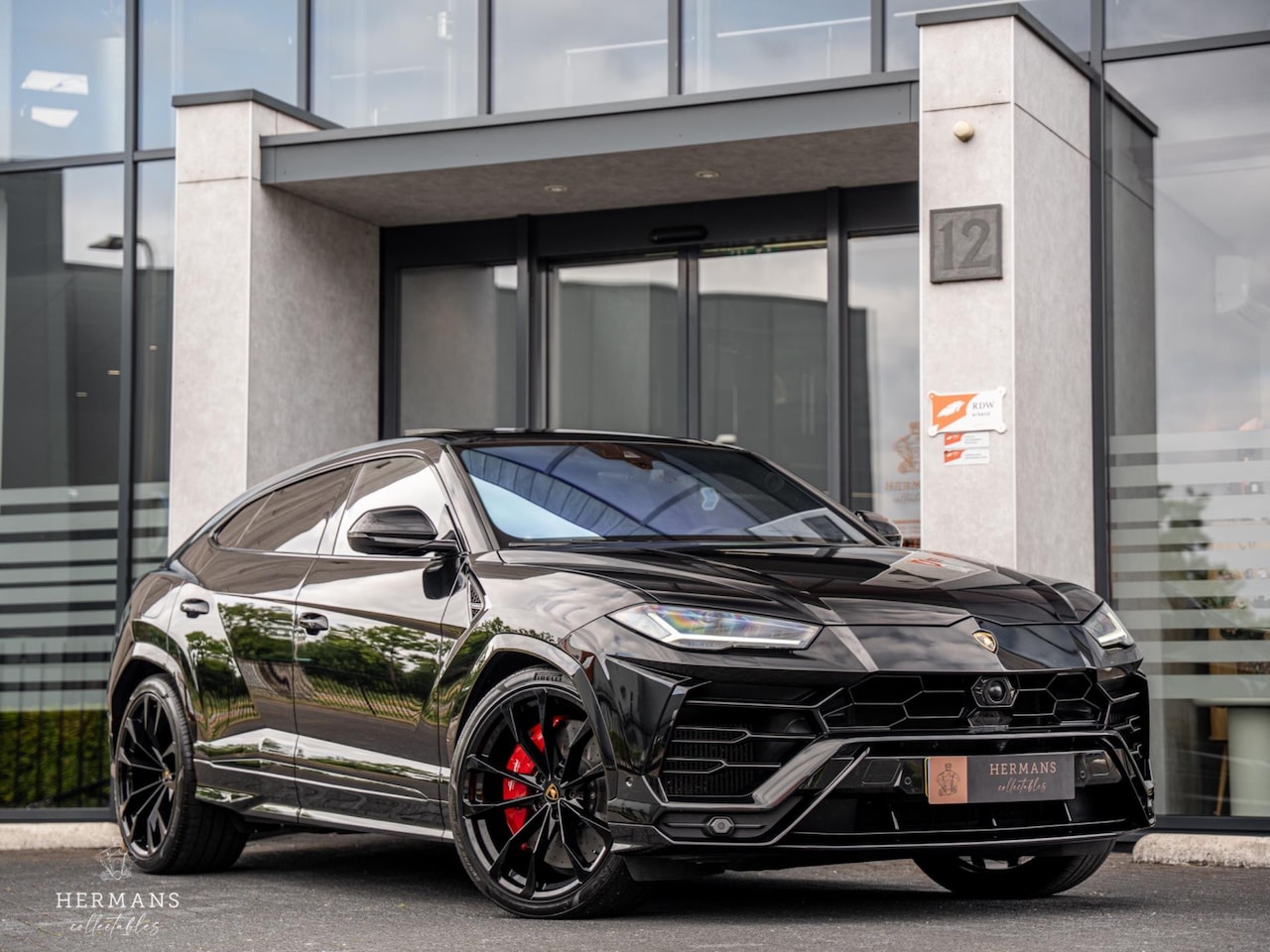 Lamborghini Urus - 4.0 V8 / 1st Owner / Carbon / B&O 3D / Massage / Pano - AutoWereld.nl