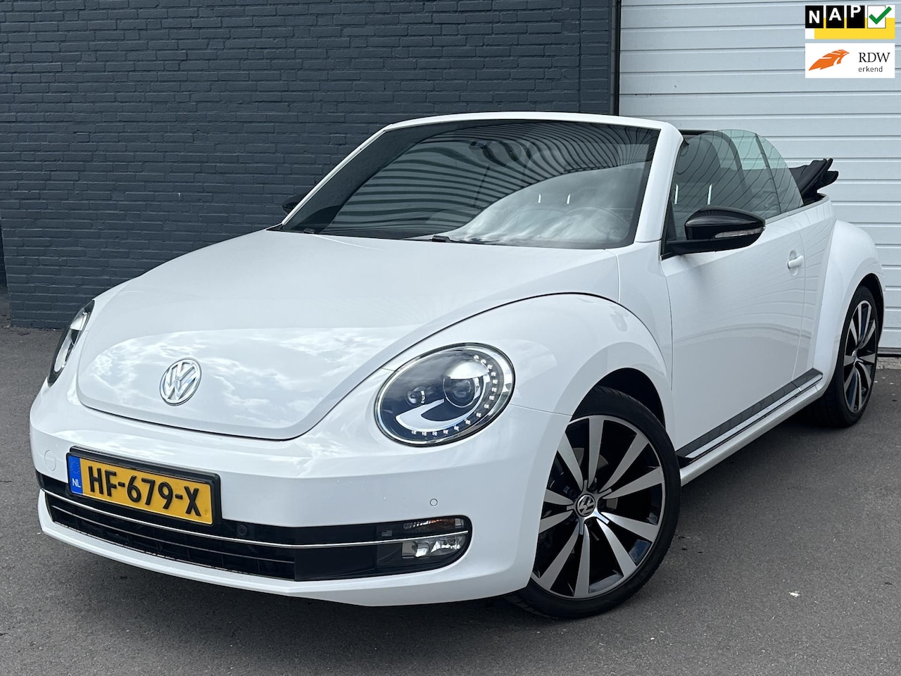 Volkswagen Beetle Cabriolet - 1.4 TSI Sport AUTO/LEDER/FENDER/NAVI/LMV/CRUISE/CLIMA - AutoWereld.nl