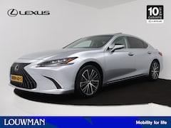 Lexus ES - 300h Executive | Mark Levinson audio |